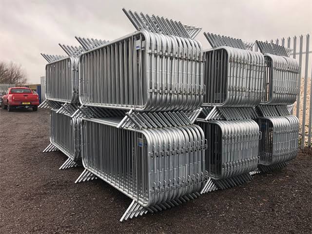 Steel Barriers for Sale: How to Choose the Right Crowd Control Solution for Your Event